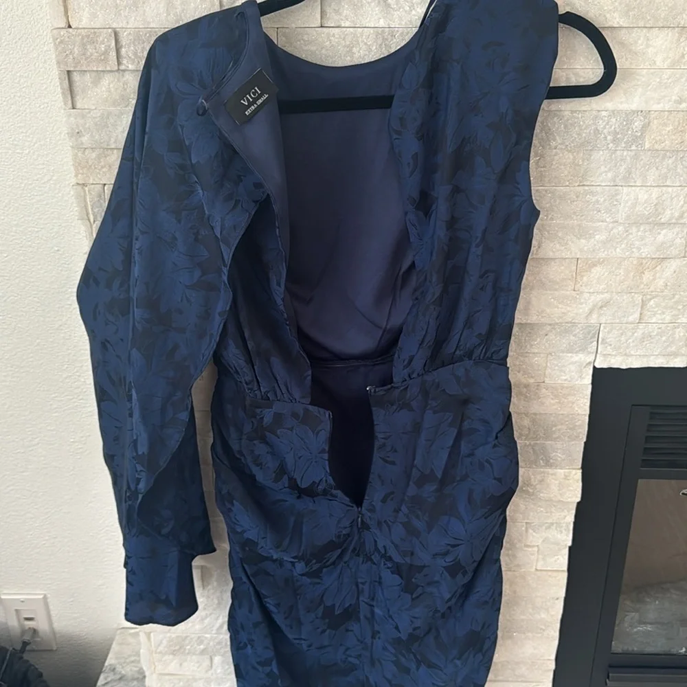 VICI dress xs - Picture 3 of 5